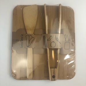 Core Bamboo Three Piece Serve Set cutting board tongs spatula Causebox/Alltrue